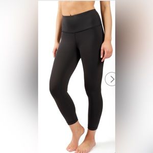 NWT 90 Degree by Reflex Wonderlink Elastic Free High Waist Capri Length Leggings